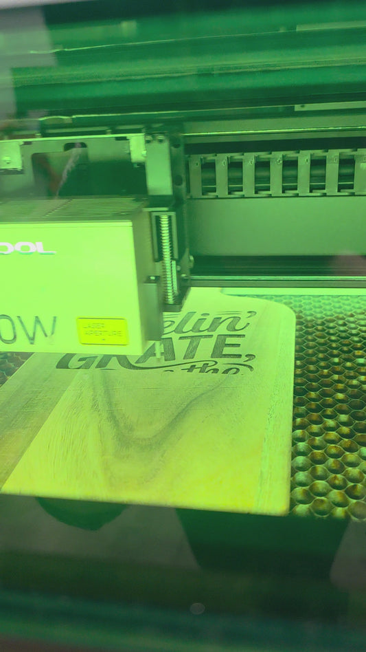 Feelin GRATE cutting board